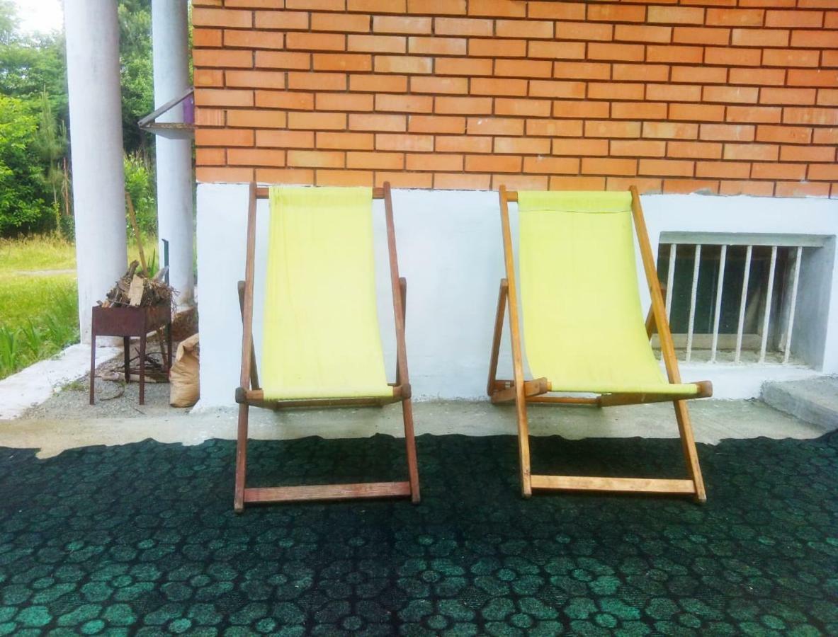 Guesthouse Eco Chakvi Bagian luar foto