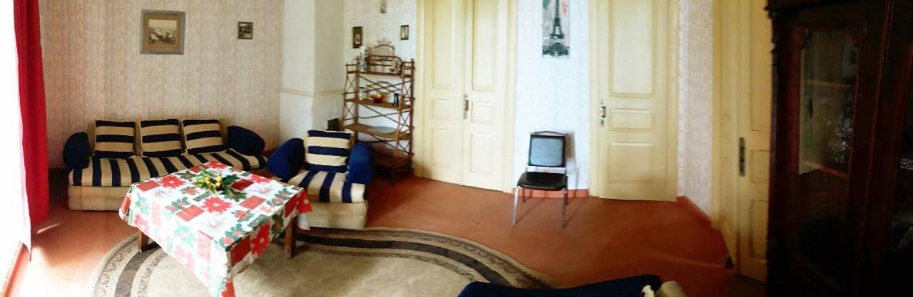Guesthouse Eco Chakvi Bagian luar foto